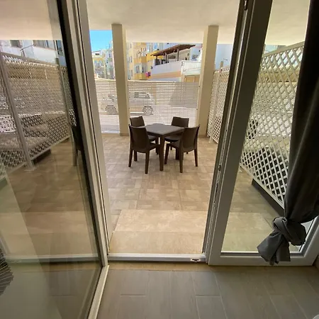 Seal Domo - Con Patio E Parcheggio Privato A *