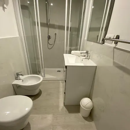 شقة Seal Domo - Con Patio E Parcheggio Privato A كالياري
