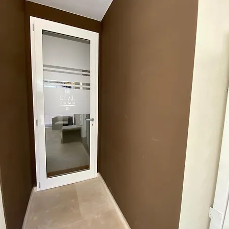 شقة Seal Domo - Con Patio E Parcheggio Privato A كالياري